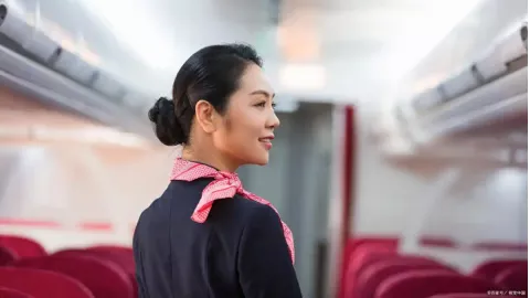 有人在文物汉代石厕如厕