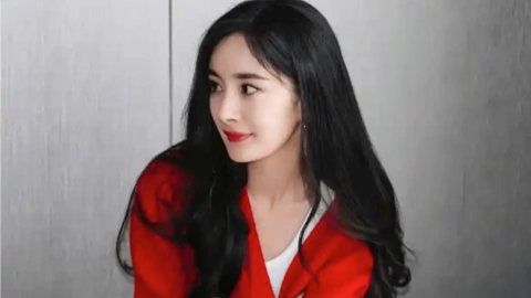 女子结婚4年婚纱照是陌生夫妻